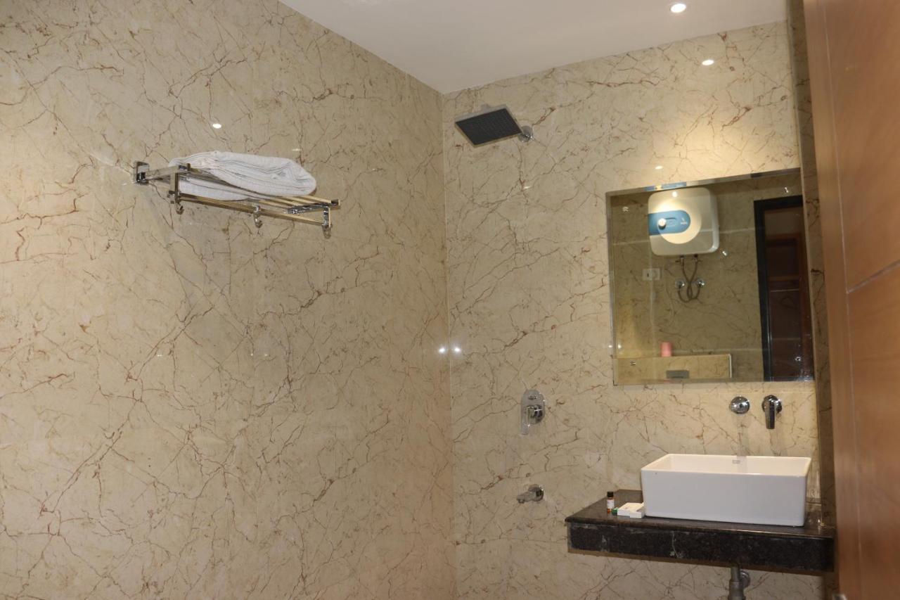 Hotel Hotel Anchorage By Captain Vishal Khanna Mahipalpur *